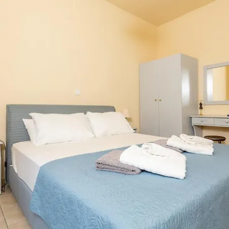 Russa Alexandros Khelmata